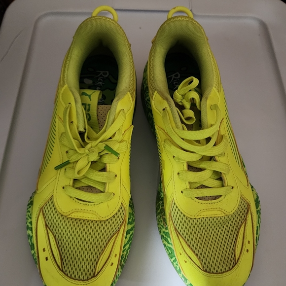 Puma - Picture 2 of 2